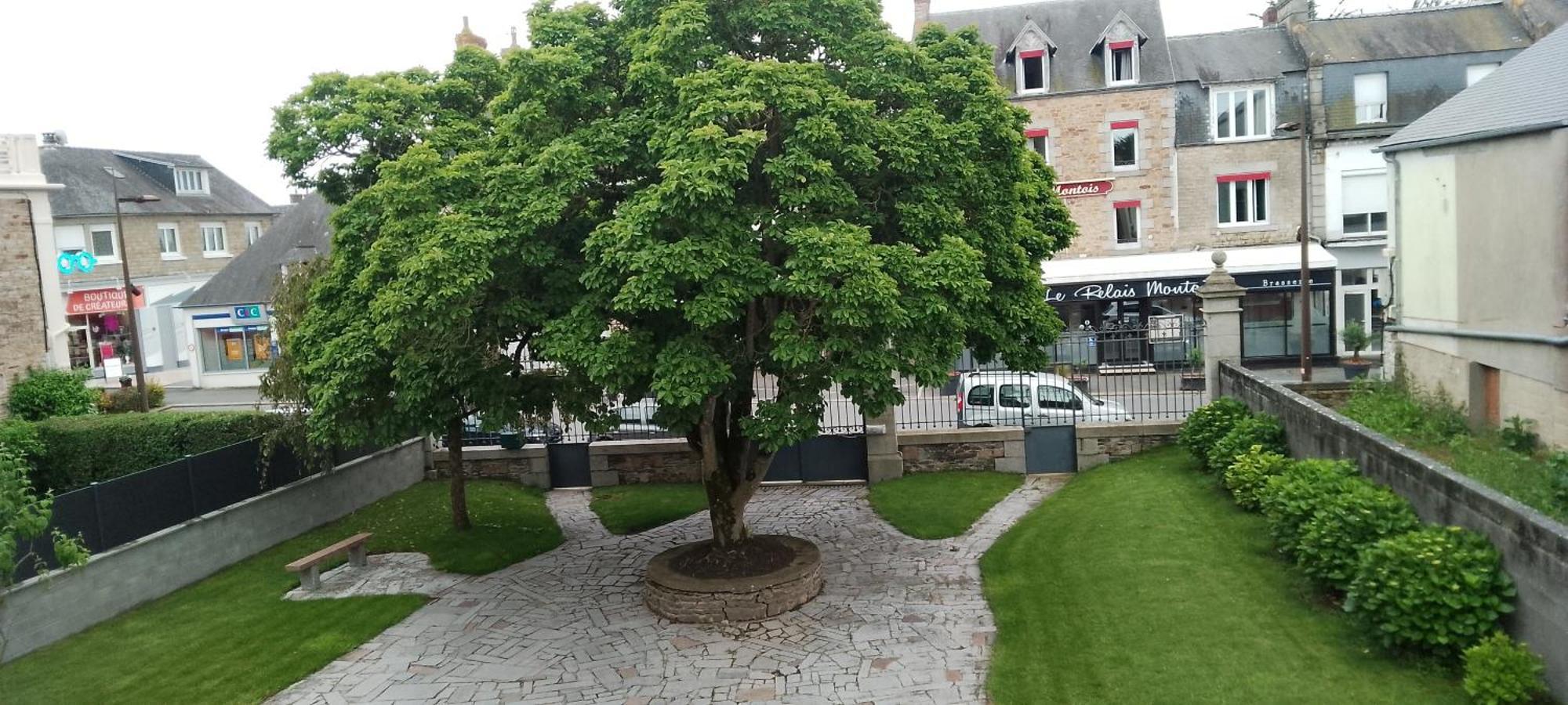 Le Beau Sejour Pontorson Exterior foto